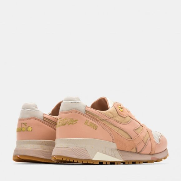 DIADORA x Feature N9000 Unisex Runners    NWT! - Picture 10 of 16